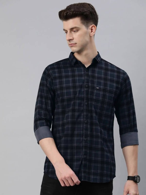 Men Slim Fit Checkered Spread Collar Casual Shirt